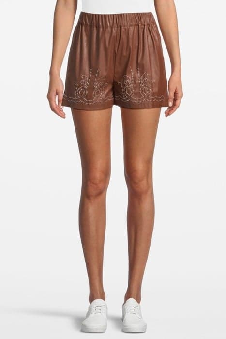 CLINTON SHORTS SIMILPELLE FRIAR BROWN by PINKO