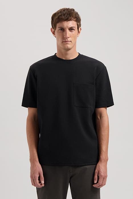 DS_EBBE T-SHIRT BOXY FIT BLACK BLACK by Dstrezzed