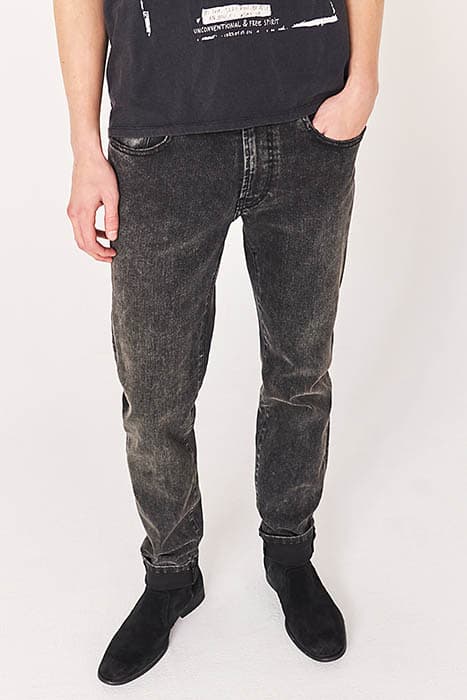 MEN’S BLACK DIRTY FADED SLIM JEANS BLACK by IKKS