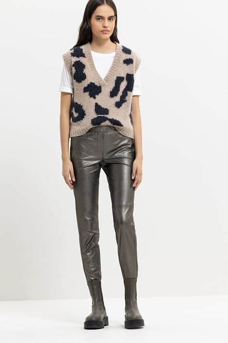 SKINNY-PANTS IN LEDER-OPTIK BLUISH GREY by Luisa Cerano