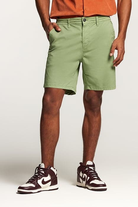 MEN COTTON STRETCH SHORTS JACK TURF GREEN by Shiwi