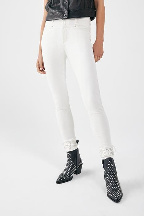 WHITE STUDDED CUFF SCULPT UP HIGH-WAIST SLIM JEANS by IKKS