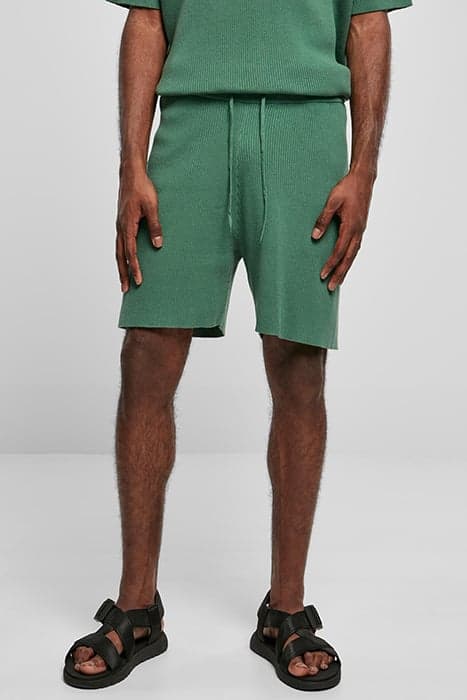 RIBBED SHORTS LEAF by Urban Classics