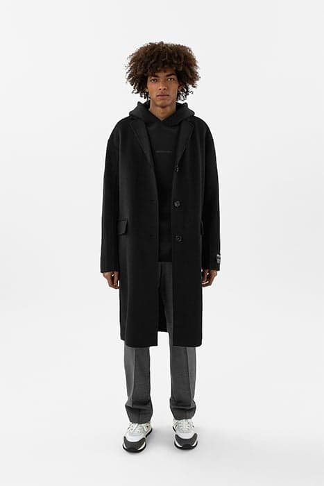 MEDEA WOOL COAT BLACK by Axel Arigato