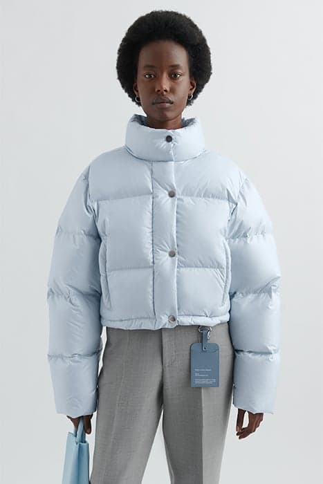 ENIGMA CROPPED PUFFER JACKET BLUE by Axel Arigato