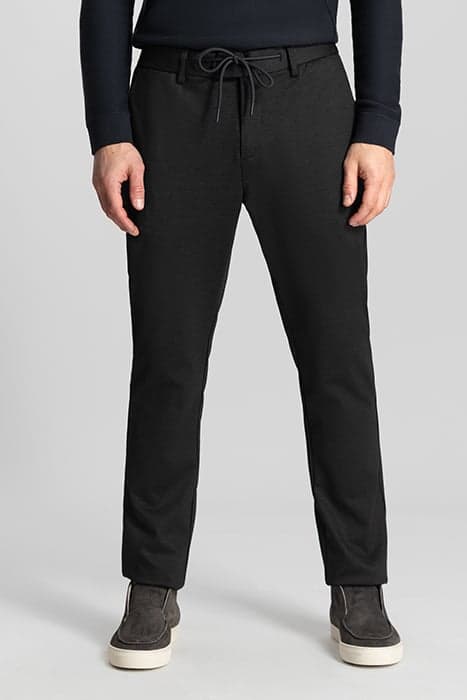 DS_LANCASTER TAPERED JOGGER RAVEN by Dstrezzed