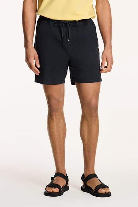 MEN SHORTS JOSH BLACK by Shiwi