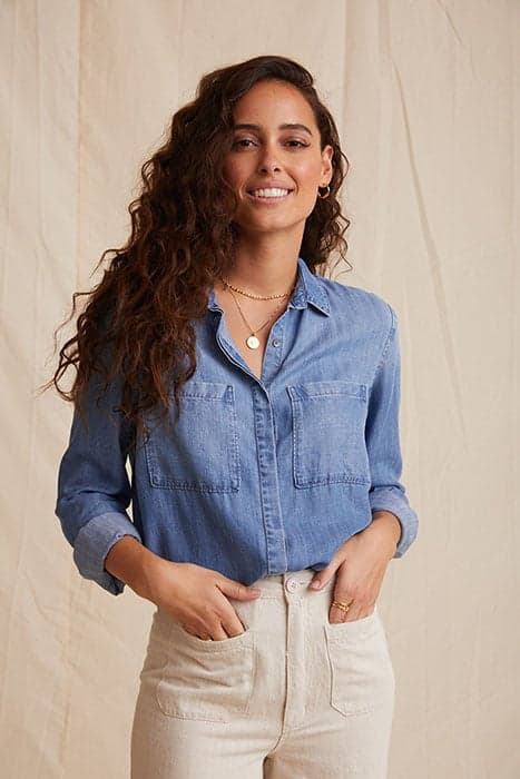 TWO POCKET CLASSIC BUTTON DOWN MEDIUM OMBRE WASH by Bella Dahl