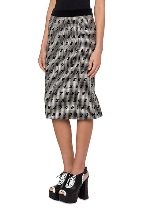 FLOCK NUMBERS HOUNDSTOOTH SKIRT WHITE by Moschino