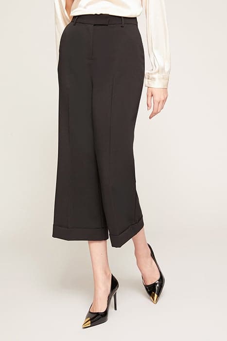 CROPPED TROUSERS WITH TURN-UP BLACK by Motivi