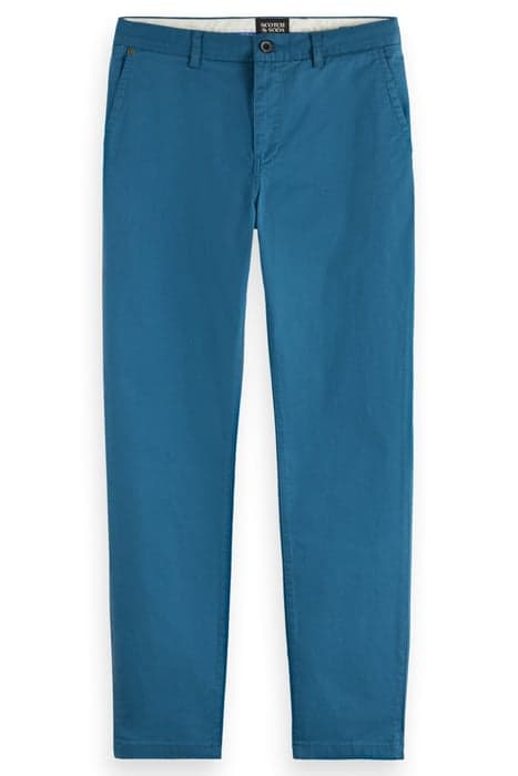 ESSENTIALS - STUART - SLIM FIT HARBOUR TEAL by Scotch & Soda