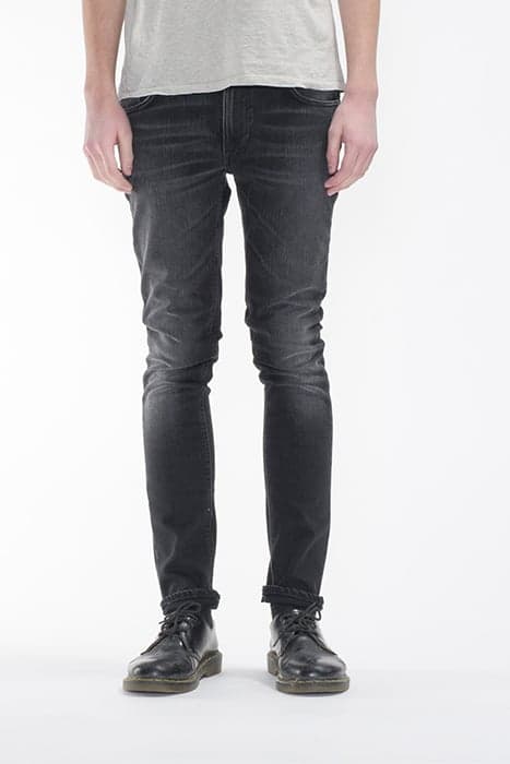 THIN FINN BLACK FALL by Nudie Jeans Co