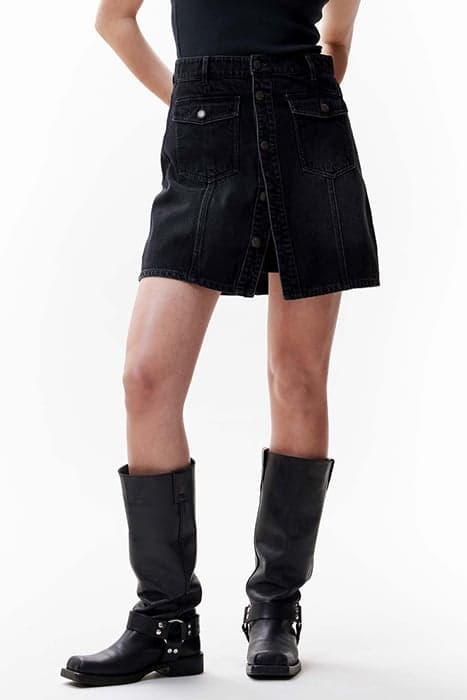 BUTTON UP DENIM SHORT SKIRT WASHED BLACK by Catwalk Junkie